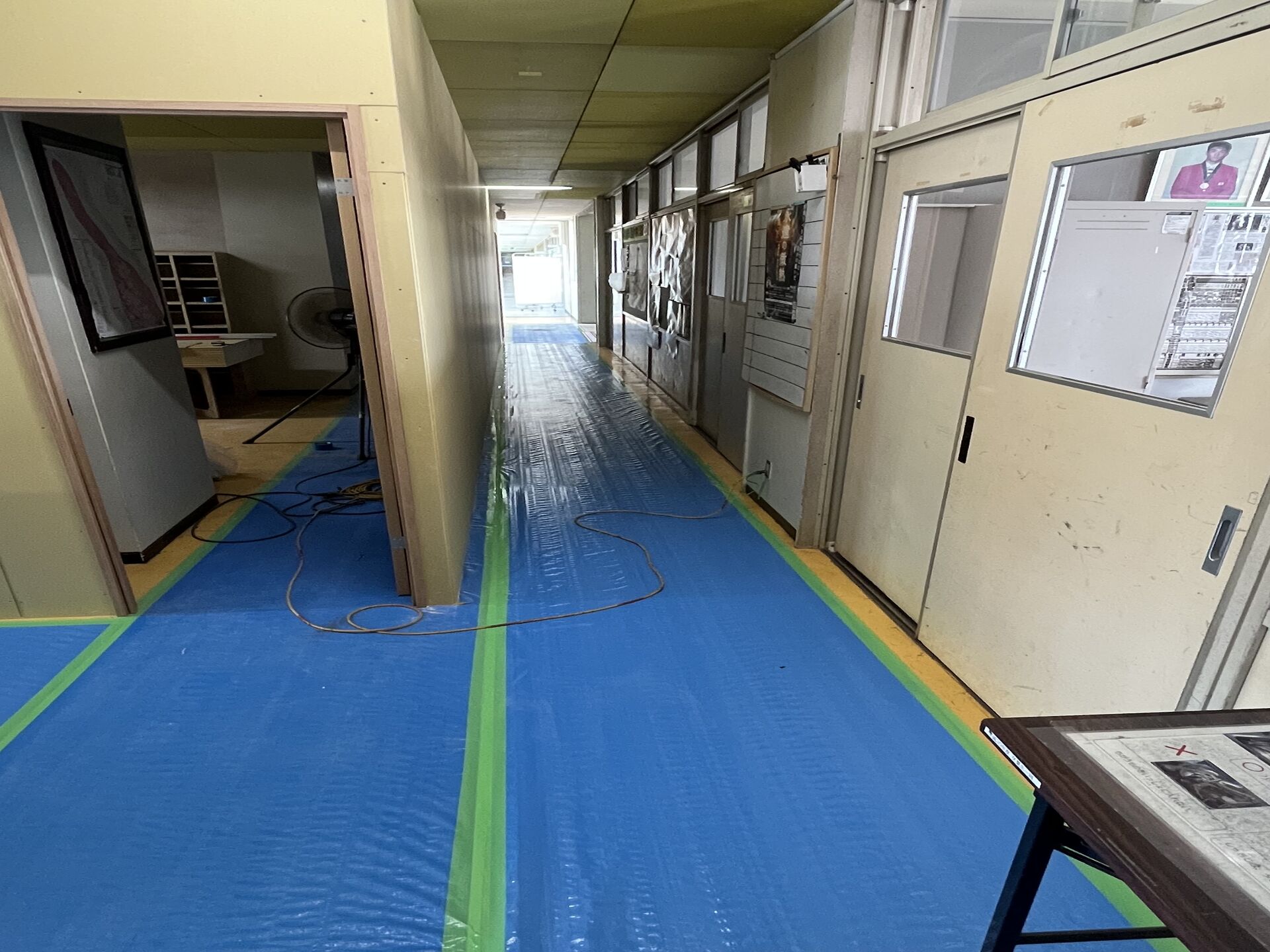 千葉県野田市内の中学校にて養生を行いました