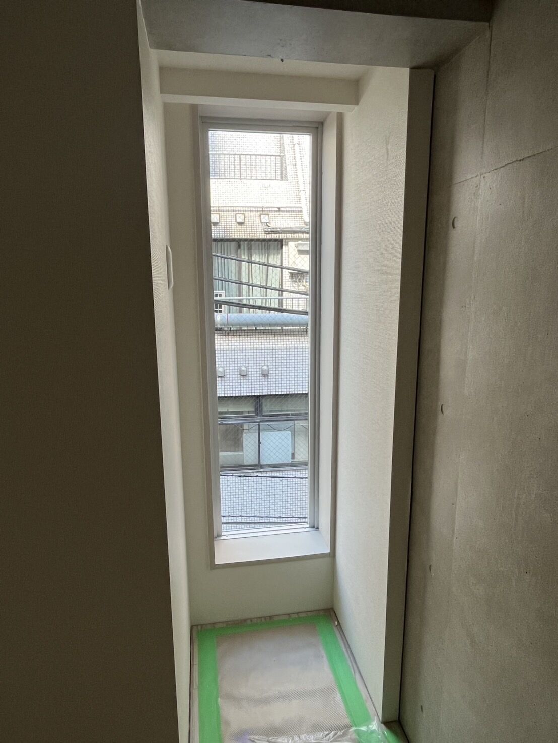 東京都豊島区のマンションにてガラス・サッシのクリーニングを行いました