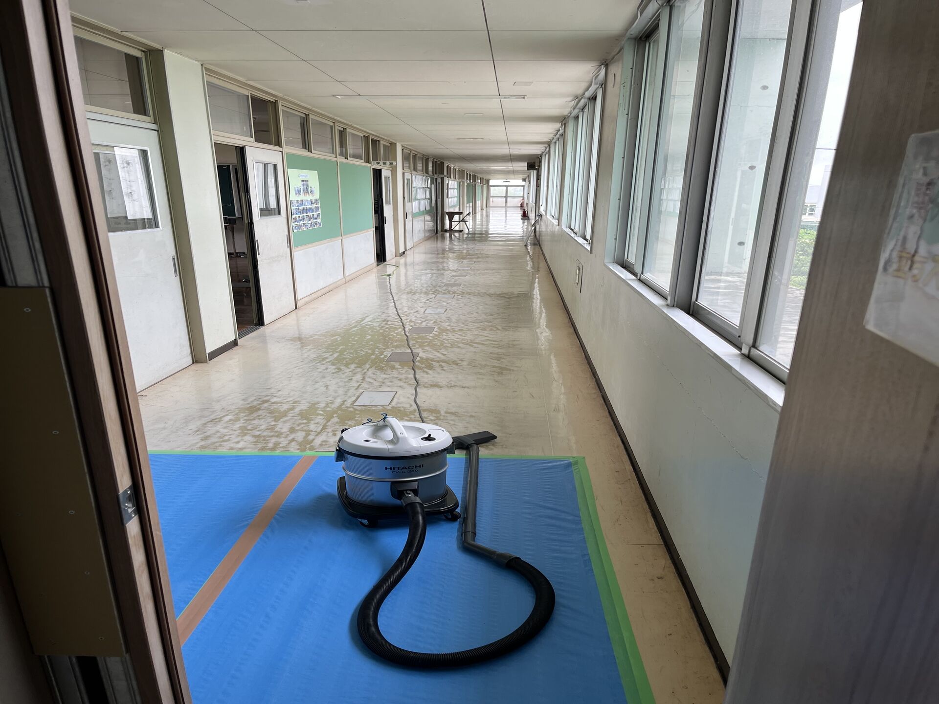 千葉県野田市内の中学校にてクリーニングを行いました