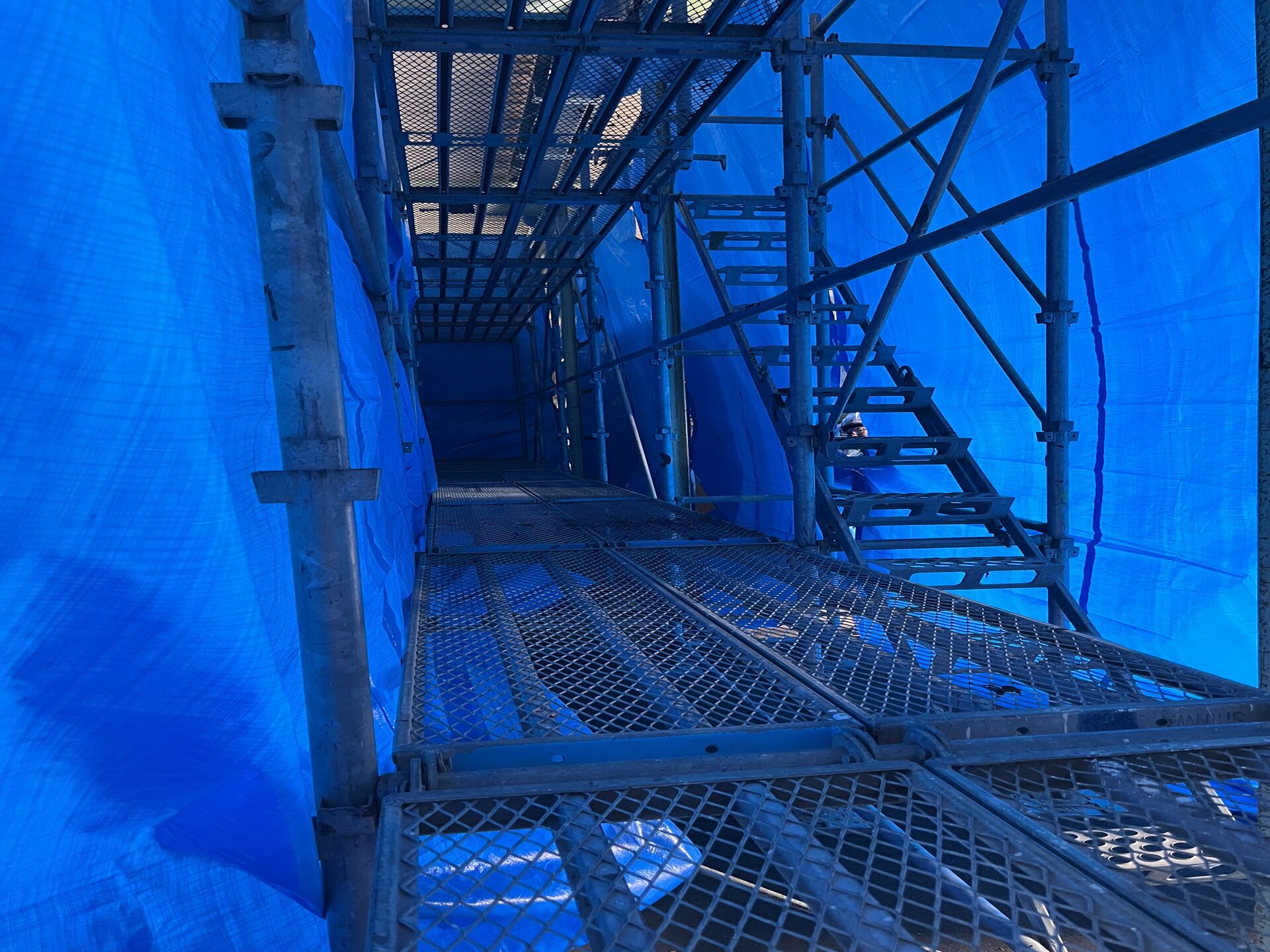 千葉県野田市内の工場にて養生を行いました