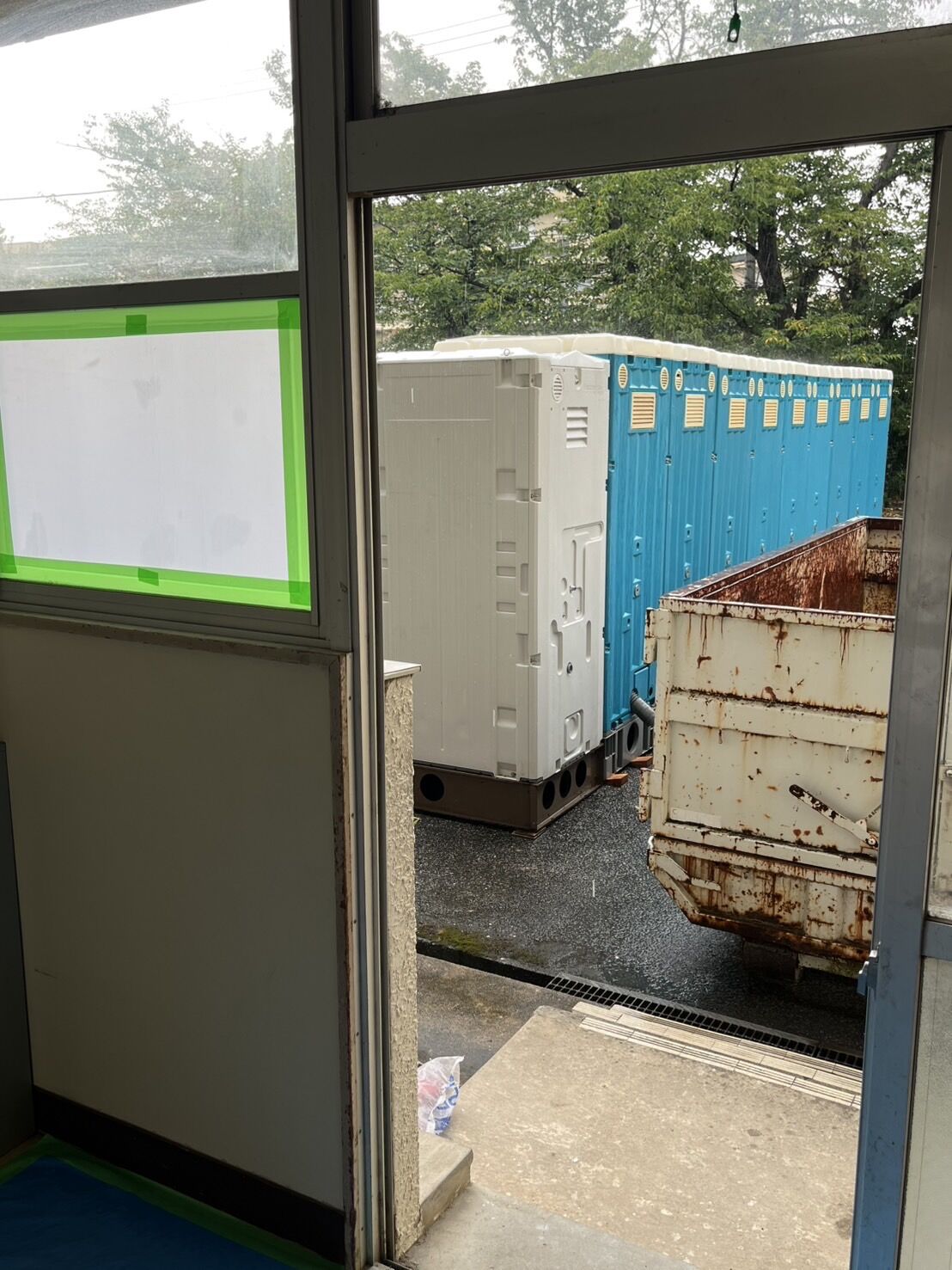 千葉県野田市中学校にてトイレ改修工事が始まりました